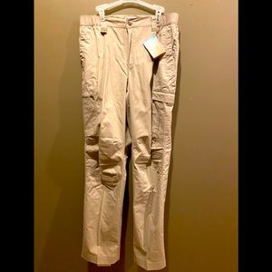NWT! Men’s Columbia Khakis